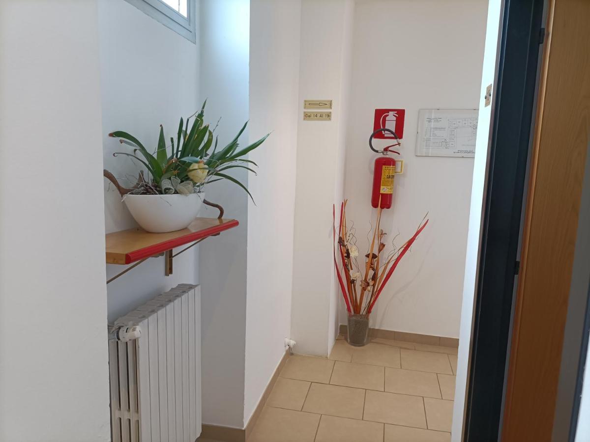 Albergo Roma Gattico ภายนอก รูปภาพ