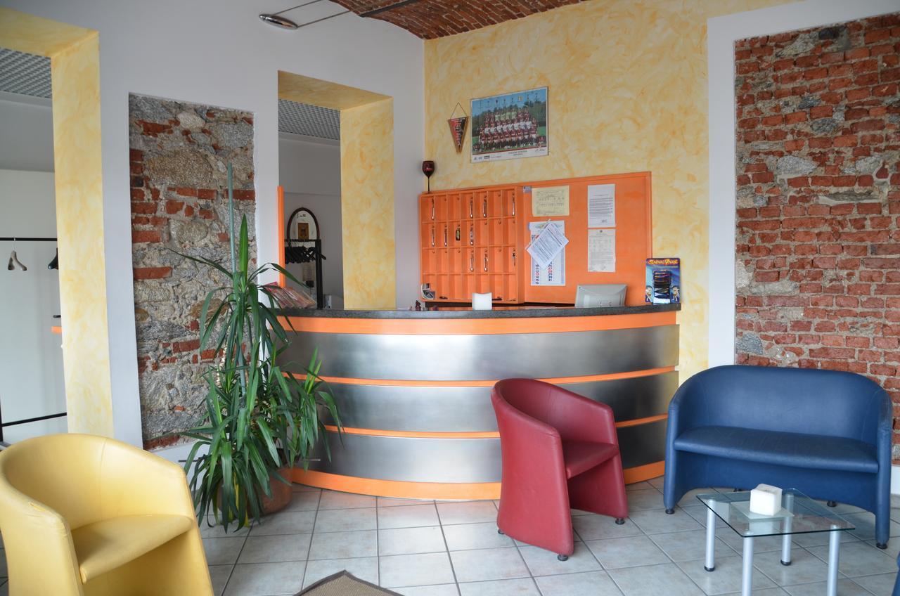Albergo Roma Gattico ภายนอก รูปภาพ